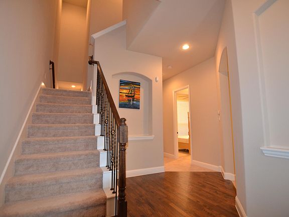 2nd image of 943 Whitehall Dr