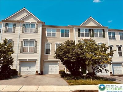 8517 Gateway Rd, Breinigsville, PA, 18031