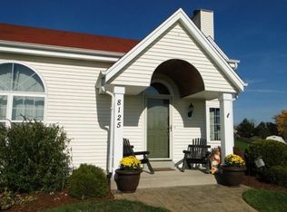 8125 Yarrow Ct, Waterford, WI 53185