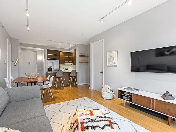 2nd image of 545 Washington Ave APT 604