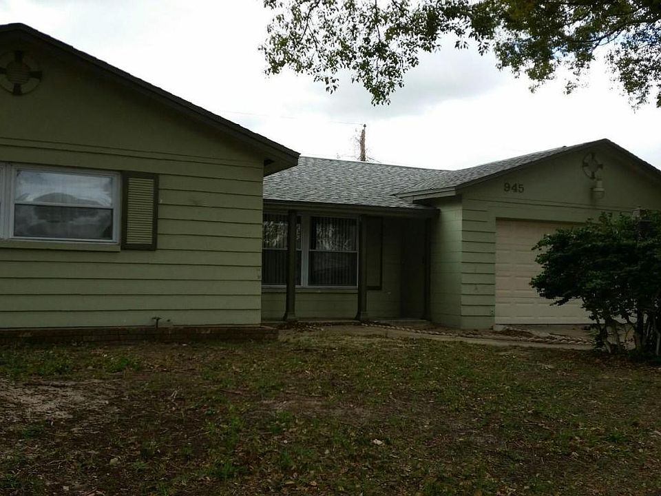 1st image of 945 Lisa Dr