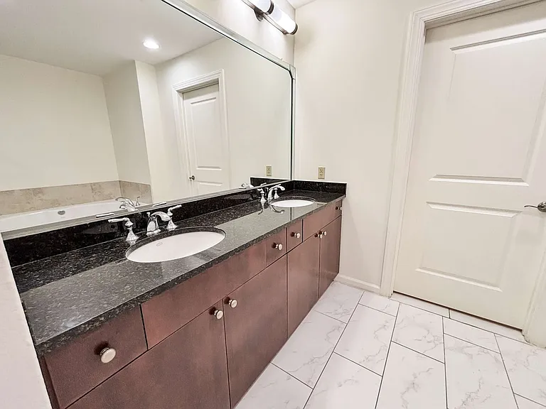 2950 Mount Wilkinson Pkwy SE #411 — Photo 19