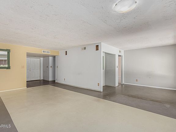 2nd image of 14441 N 38TH Avenue