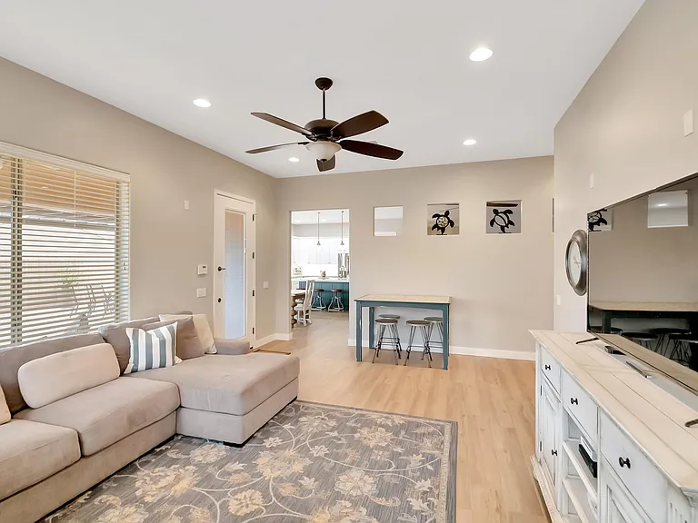 10226 E Laguna Azul Ave — Photo 15