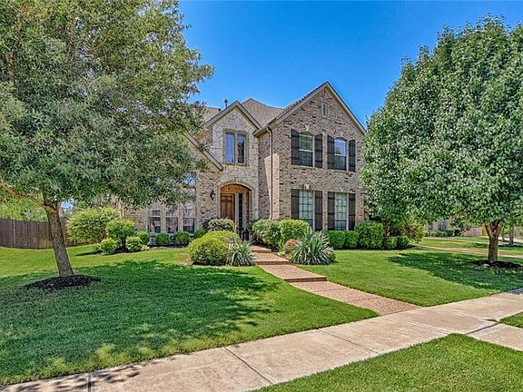 2nd image of 4204 Aston Ln
