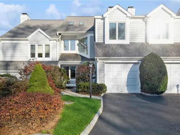 10 Pond Lane, Hastings-on-Hudson, NY 10706