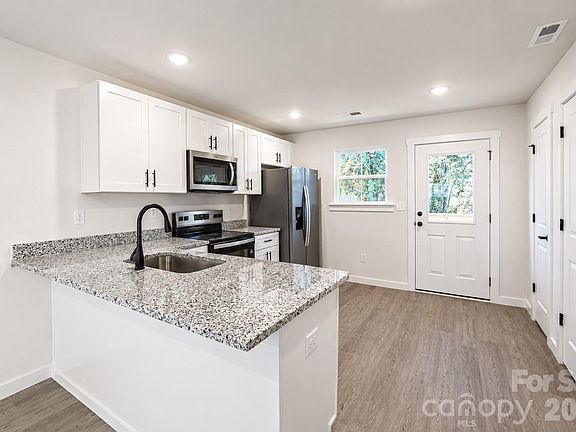 4th image of 1033 19th St NE #37 & 38