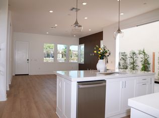 321 Loon, Irvine, CA 92618