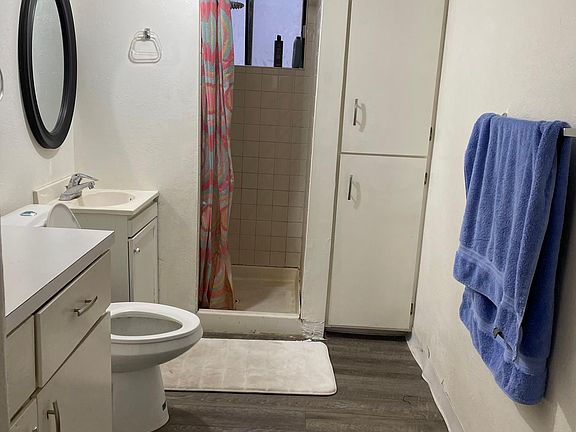 2nd image of 1425 12th Ave #2