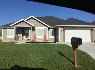 3109 N Albertha Ave, Springfield, MO 65803