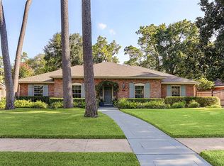 12223 Rip Van Winkle Dr, Houston, TX 77024