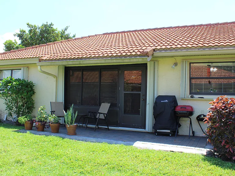 9940 Bauhinia Tree Way #B — Photo 14