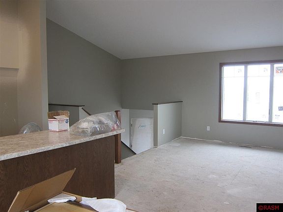 4th image of 116 Pinehurst Ct