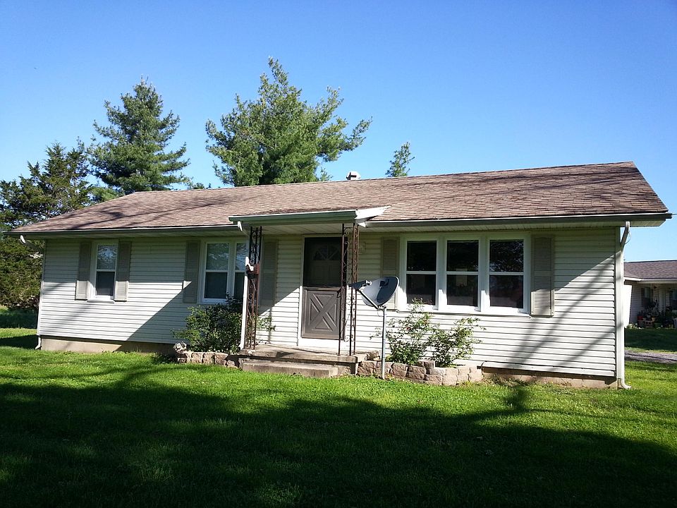 1st image of 137 Goggin Ln
