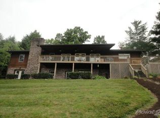 122 White Ln, Andersonville, TN 37705