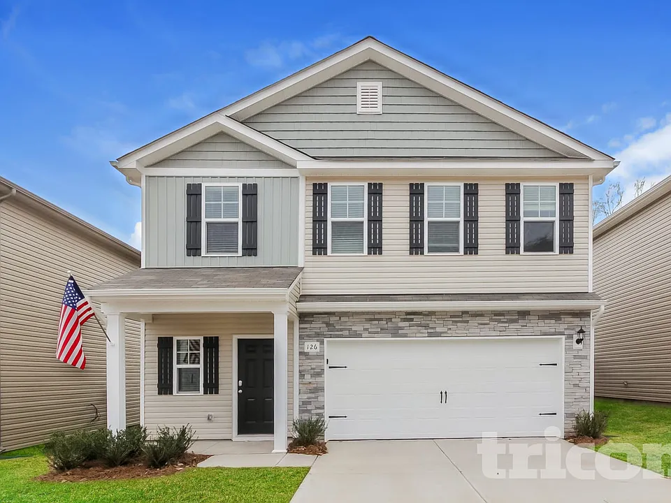 126 Spring Knoll Dr
