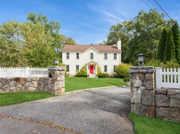 9 Boyd Lane, Greenwich, CT 06878