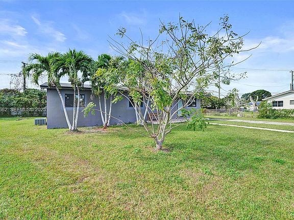 4th image of 28640 SW 146th Ave