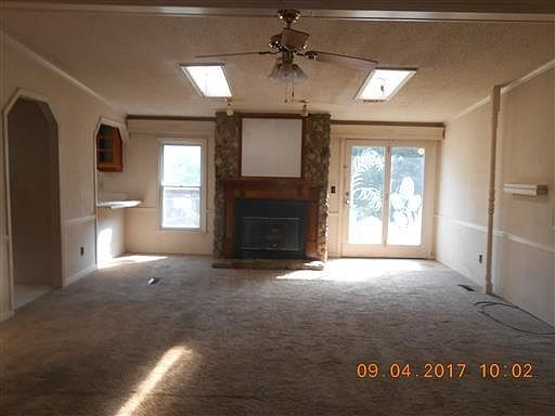 4th image of 2551 Farms Cir