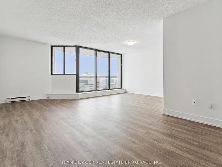340 Colborne St #1604 — Photo 6