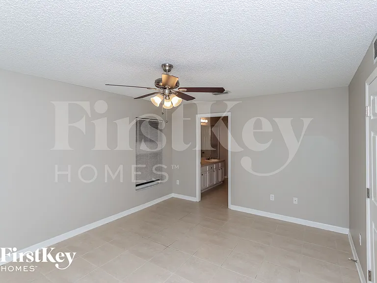 2655 San Filippo Dr SE — Photo 7