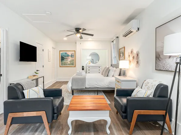 2950 Ashley River Rd #B, Charleston, SC 29414