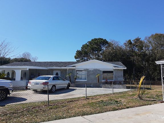 2nd image of 1714 Flores Ct