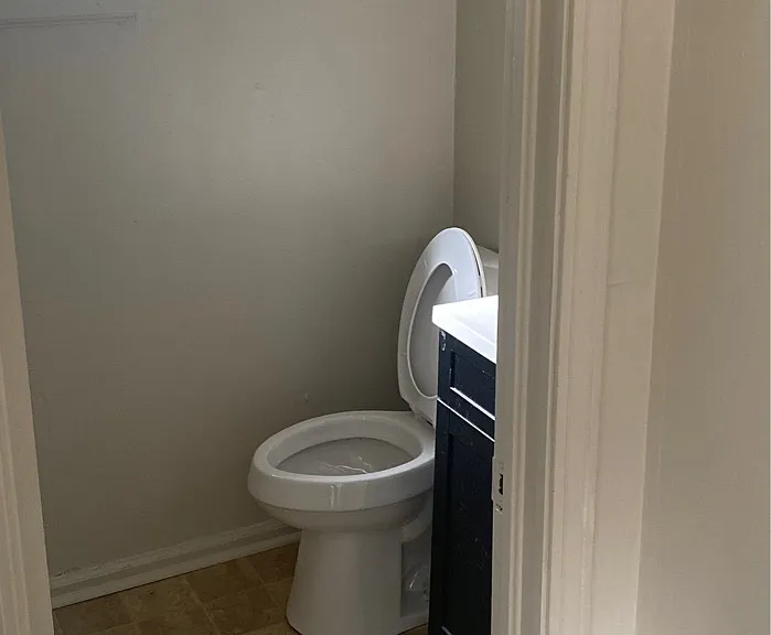666 Gilliam Ave — Photo 9