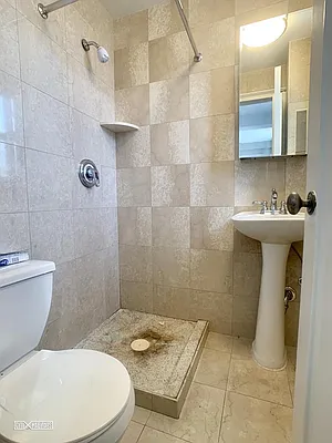 Rented by Citi Habitats | media 29