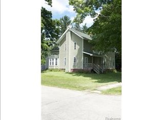 324 S Main St, Webberville, MI 48892