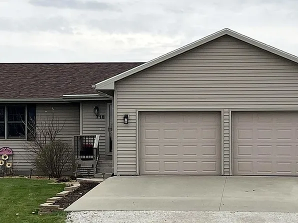 718 W Main St, Saint Charles, IA 50240