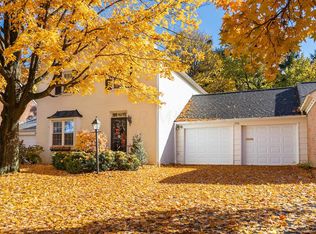 4396 Airendel Ct, Upper Arlington, OH 43220