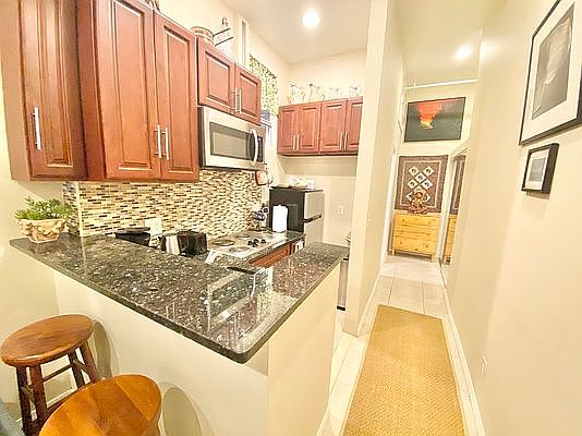 1st image of 358 W 46th St #1A