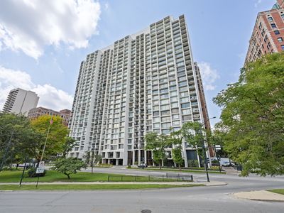 3200 N Lake Shore Dr APT 2604, Chicago, IL, 60657