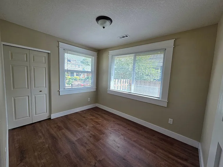 7817 N Haven Ave — Photo 14