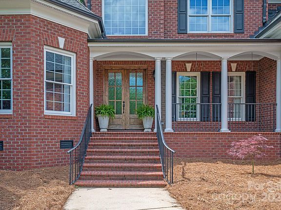 3rd image of 3916 Mourning Dove Dr