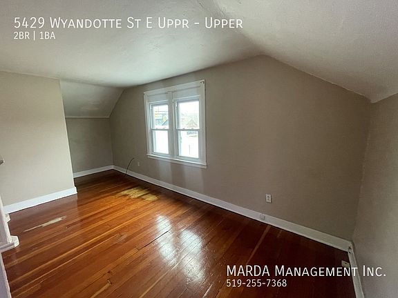 2nd image of 5429 Wyandotte St E
