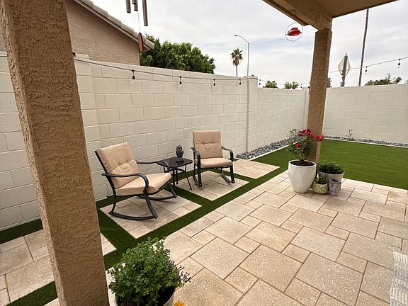5th image of 1927 N Lazona Dr