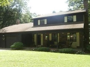 231 Plumtree Rd, Sunderland, MA 01375