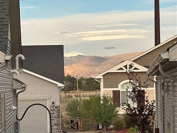 4th image of 8948 Braemore Hts