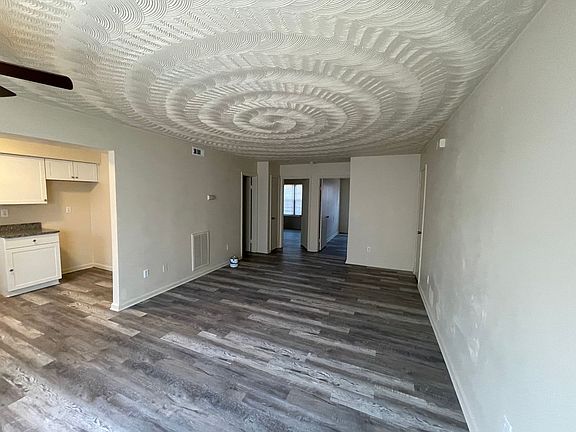 3rd image of 2812 Corprew Ave APT 5