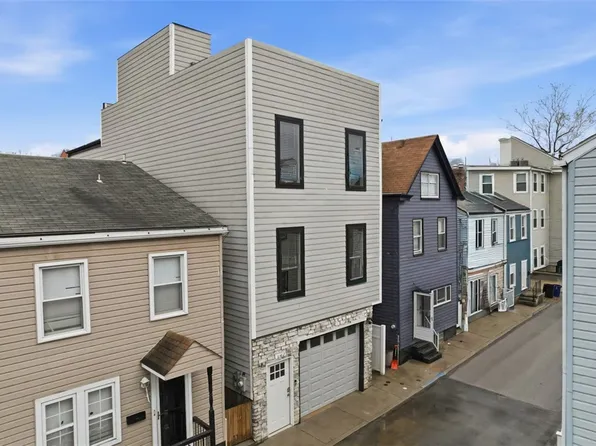 1912 Fox Way, Pittsburgh, PA 15203