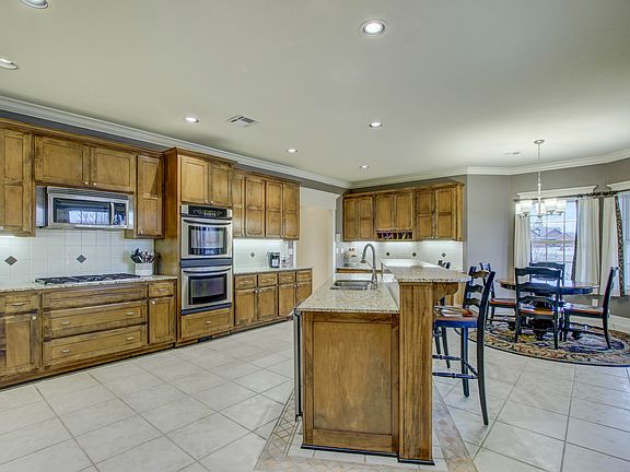 5th image of 12455 N 163rd East Ave