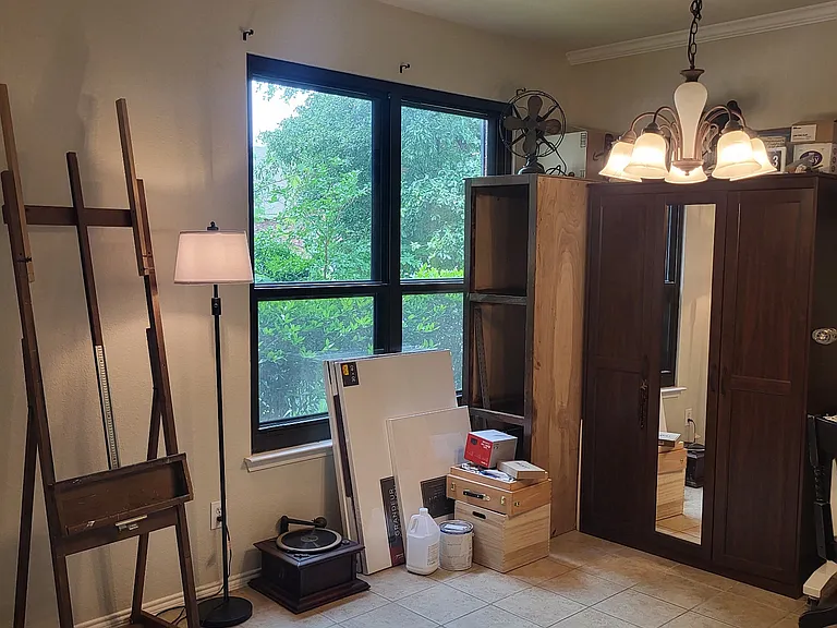1421 Castlegar Ln — Photo 13