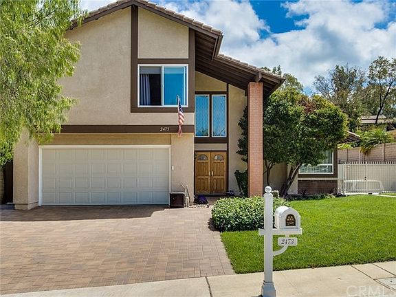 3rd image of 2473 Peacock Ln