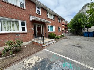51 Laighton St APT 4, Lynn, MA 01902