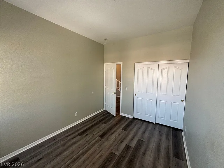 7909 Constantinople Ave — Photo 25