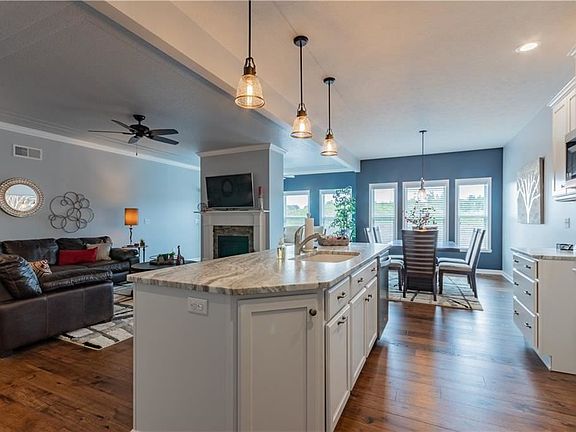 2nd image of 5967 Monarch Dr