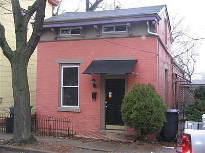 2nd image of 242 Kentucky Ave