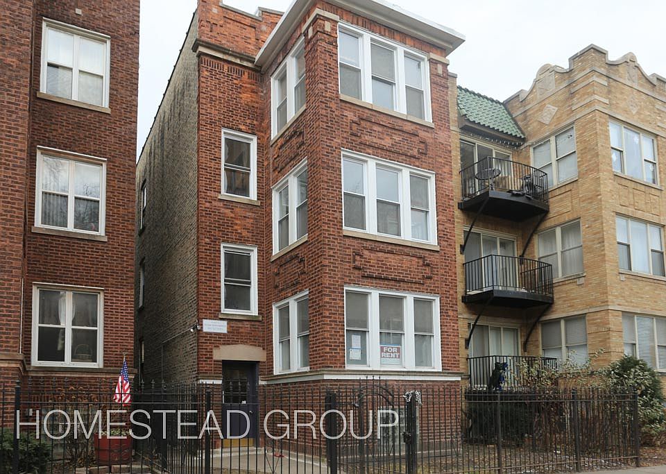 1st image of 2006 W Birchwood Ave APT 3